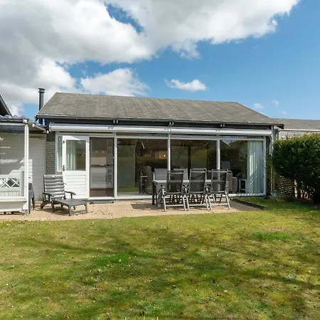 Boerenslag 19 Sint Maartenszee מלון