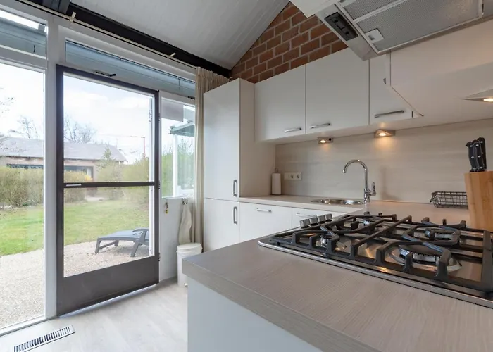 Boerenslag 19 Sint Maartenszee Hotell *