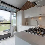 Boerenslag 19 Sint Maartenszee Szálloda *